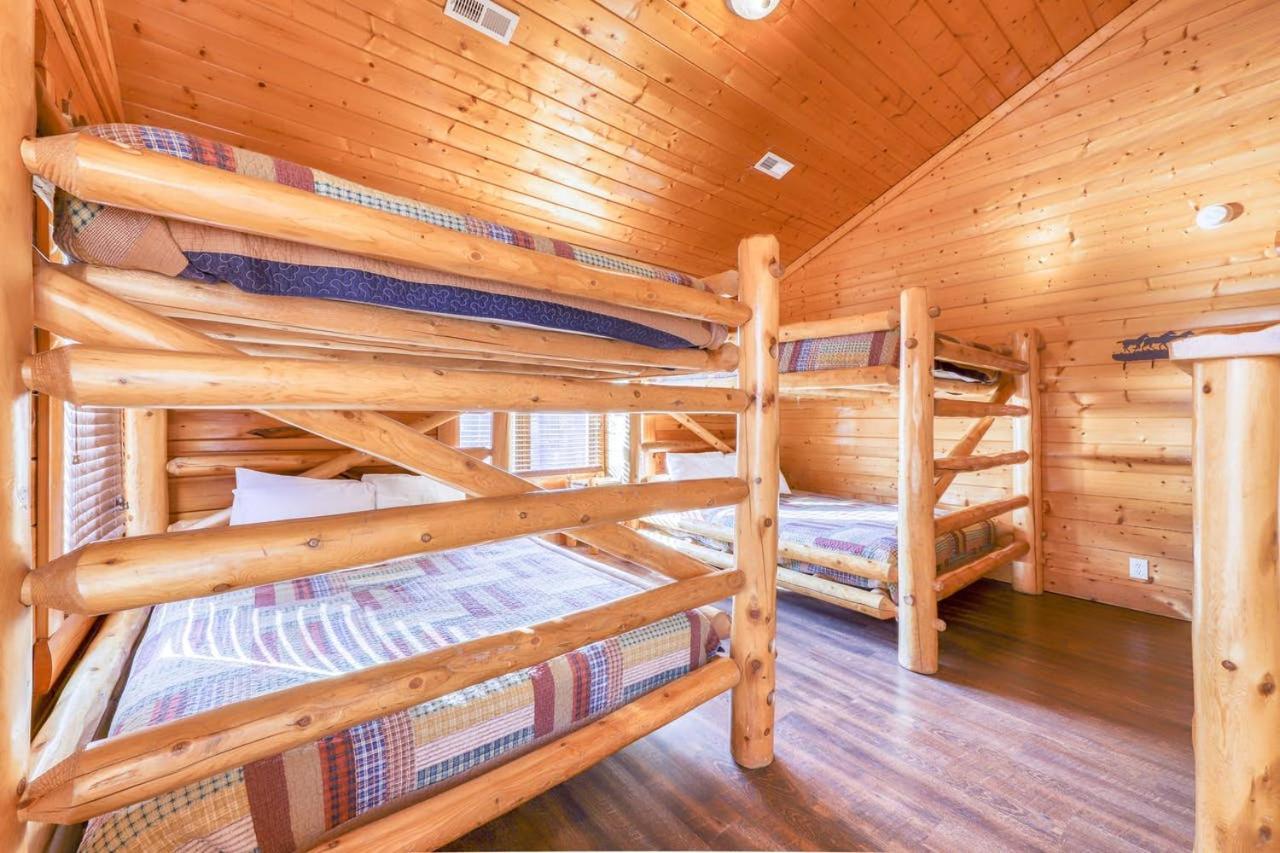 Black Bear Ridge Resort: Valhalla Manor By Dc Sevierville Eksteriør bilde