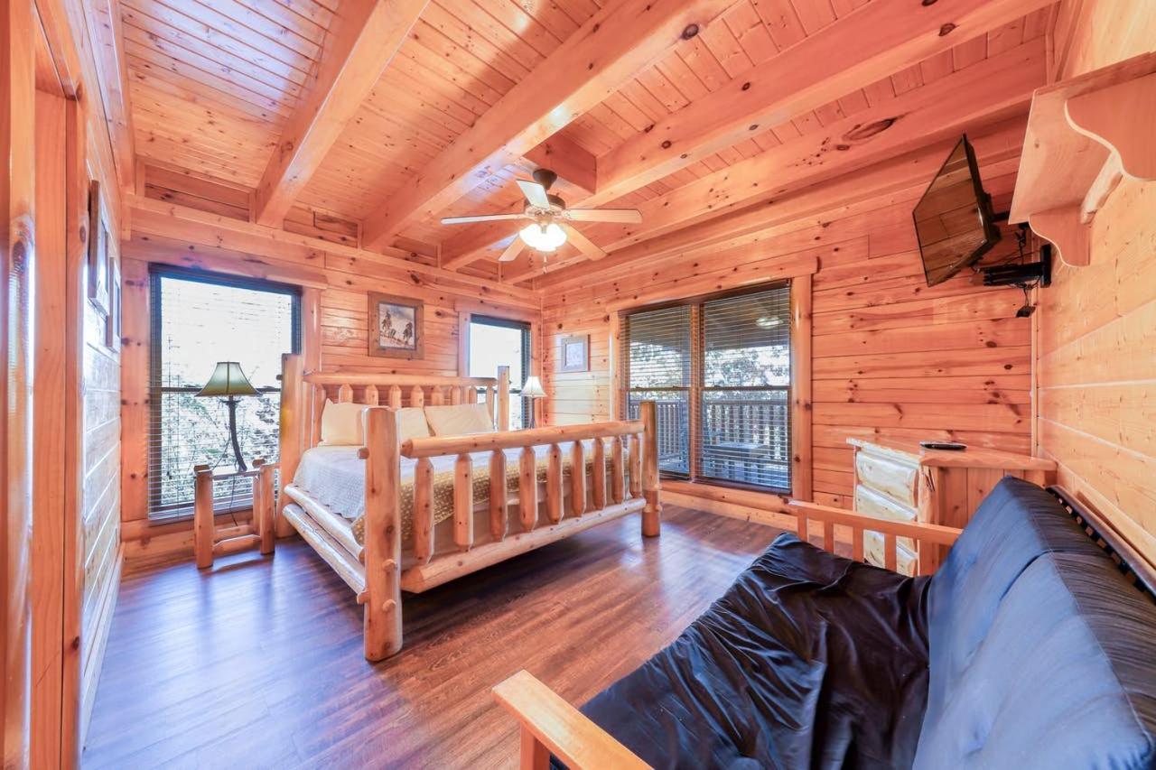 Black Bear Ridge Resort: Valhalla Manor By Dc Sevierville Eksteriør bilde